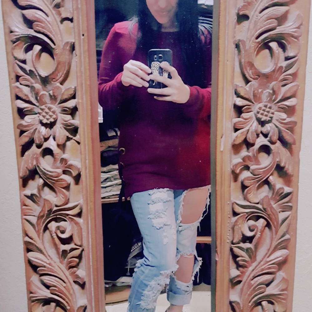 NWOT Long sleeve sweater.  Burgundy red top. - Picture 6 of 6