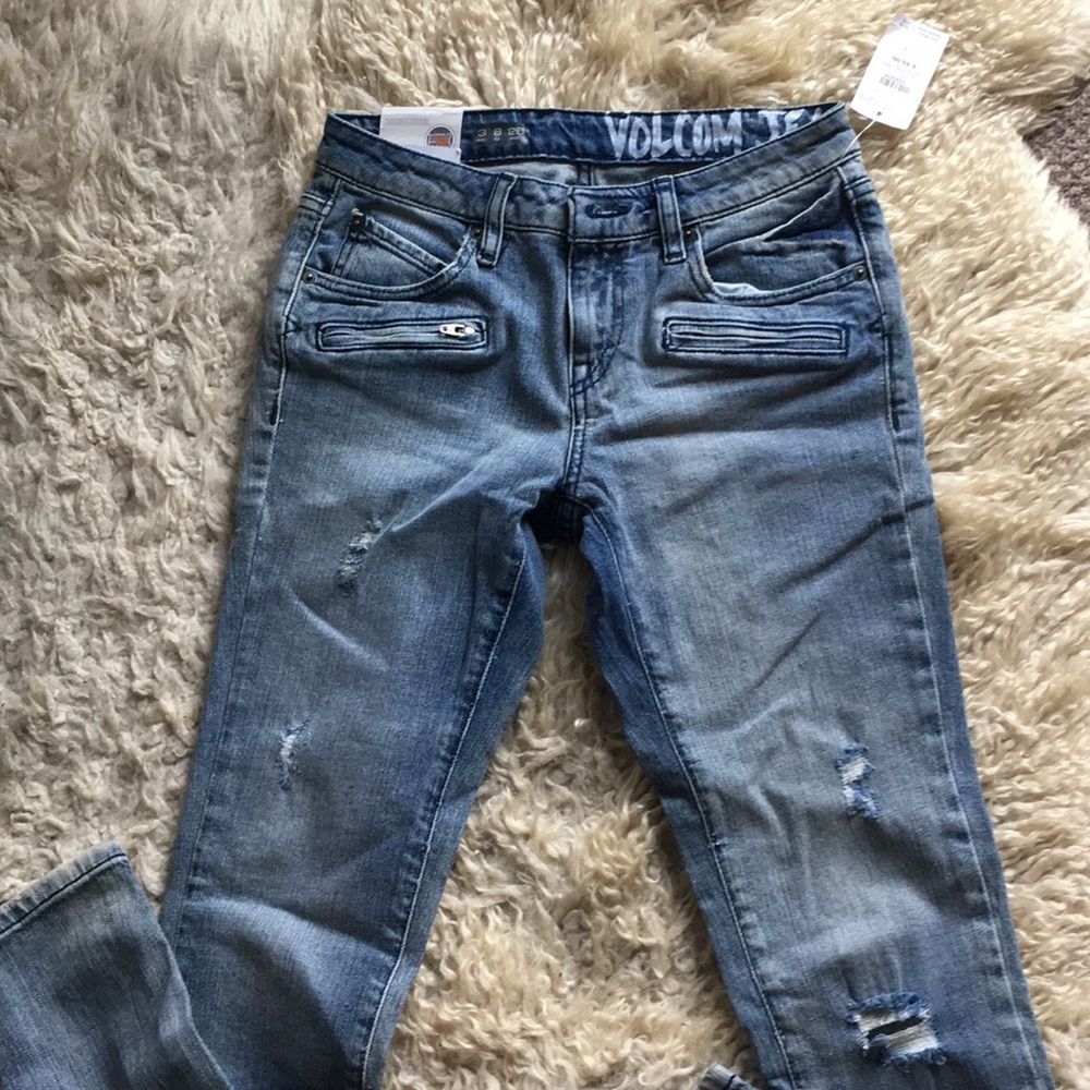 Brand new Volcom super stoned skinny ankle jeans