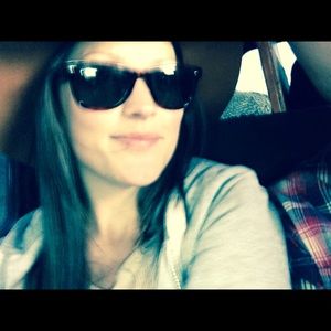 Meet your Posher, Christa