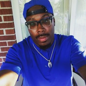 Meet your Posher, Corey