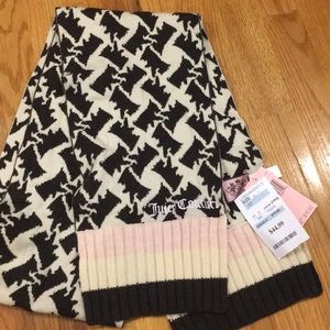 Never worn with tags juicy couture scarf