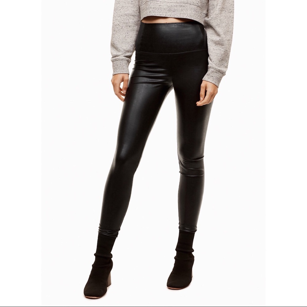Aritzia Wilfred Free Daria Leggings
