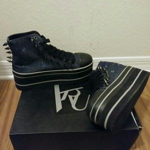 YRU Shoes - YRU - Ele YRU Shoes - YRU - Ele