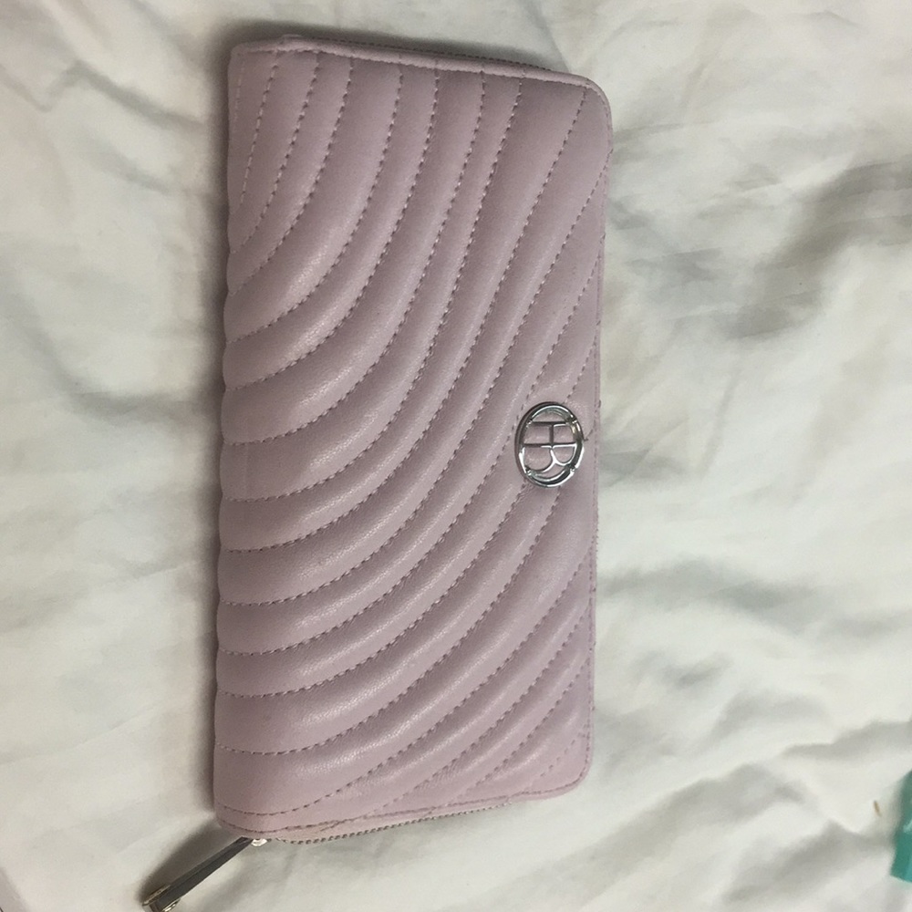 Brand new Henri Bendel Baby Pink wallet