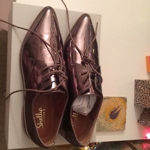Shellys London Metallic Oxfords Size 9