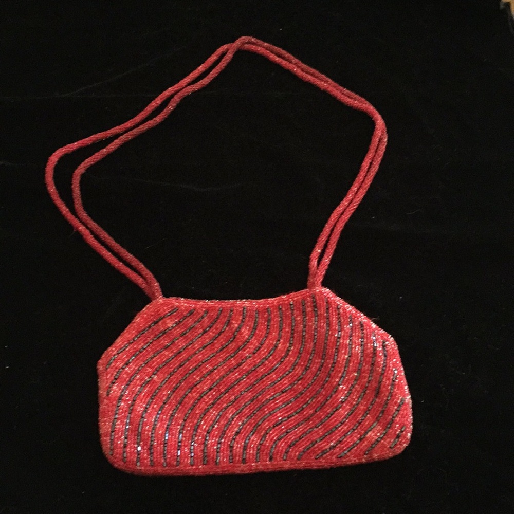 Red& Black Beaded Handbag. NWOT