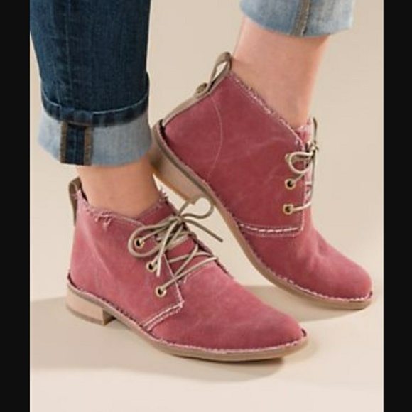 bussola Shoes - Bussola Sevilla Chukka Boots in coral
