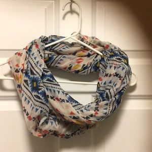 Infinity Tribal scarf