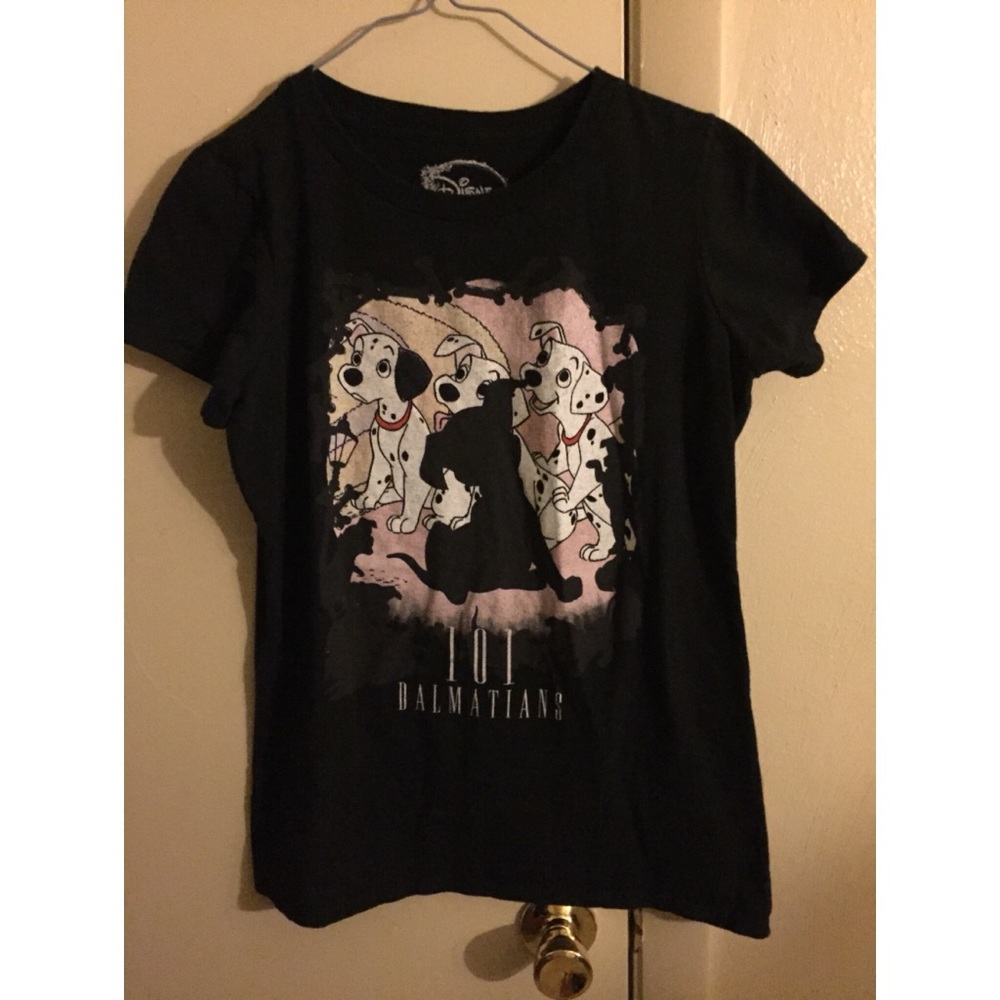 101 Dalmatians short sleeve shirt