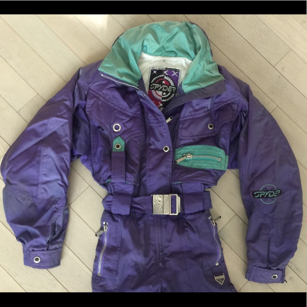 Awesome Spyder snow bunny snow suit!