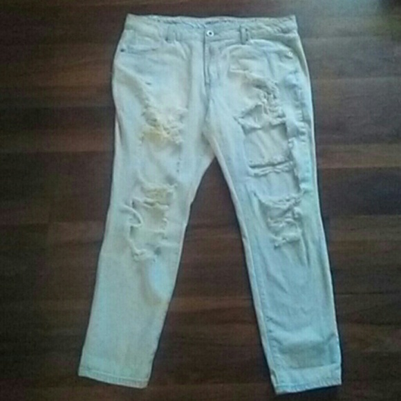 rue 21 distressed jeans