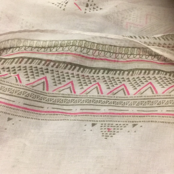 Infinity scarf geometric pattern - Picture 2 of 2