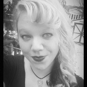 Meet your Posher, Jenne