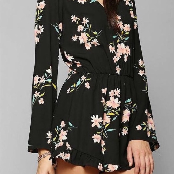 Urban Outfitters Dresses & Skirts - Black long sleeve floral urban outfitters romper