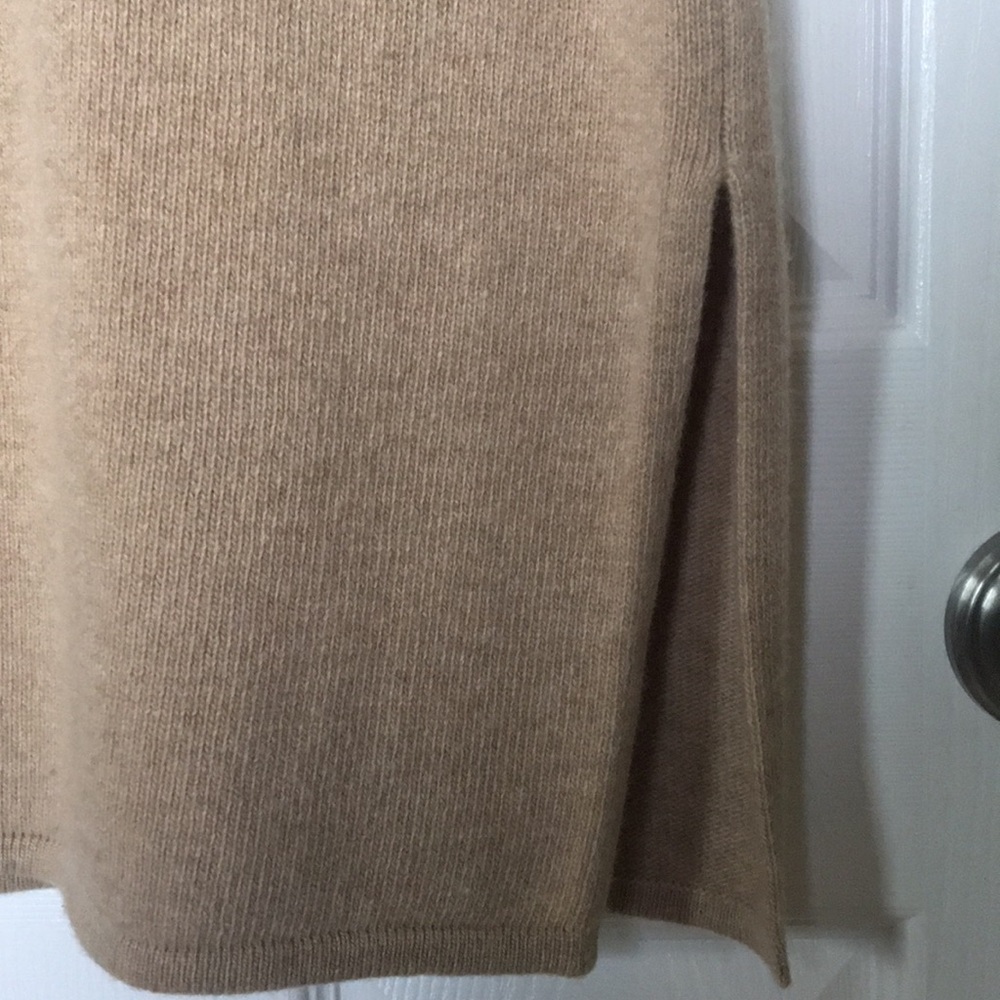 Blouse - Picture 3 of 4