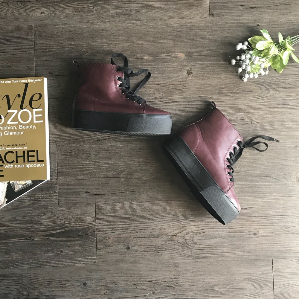 Cool😎Forever 21 Platform Booties!/Sneakers 💕✨