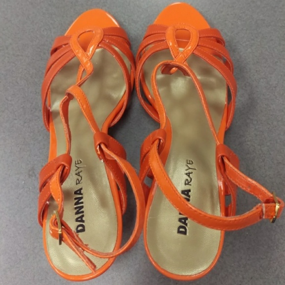 New Danna Raye 9M orange 3 inch heel slingback - Picture 8 of 8
