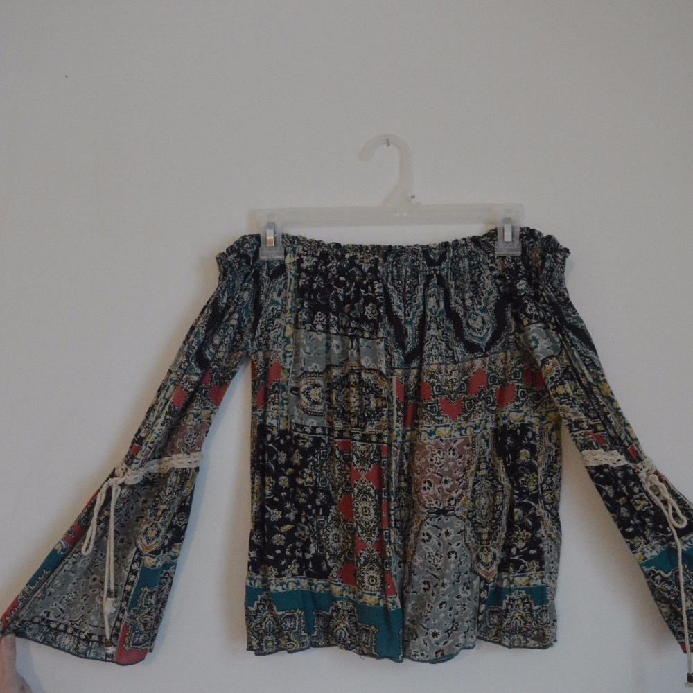 O'neill Off-the-shoulder shirt