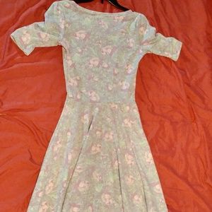 Lularoe Nicole circle skirt dress