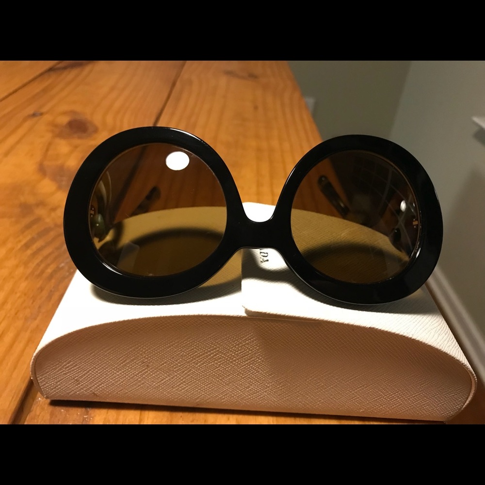 Authentic Baroque polarized Prada sunglasses