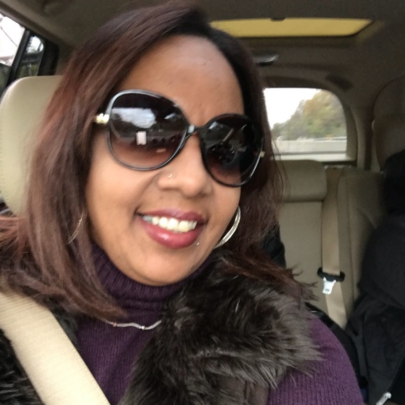 Meet your Posher, Norma - Picture 1 of 1