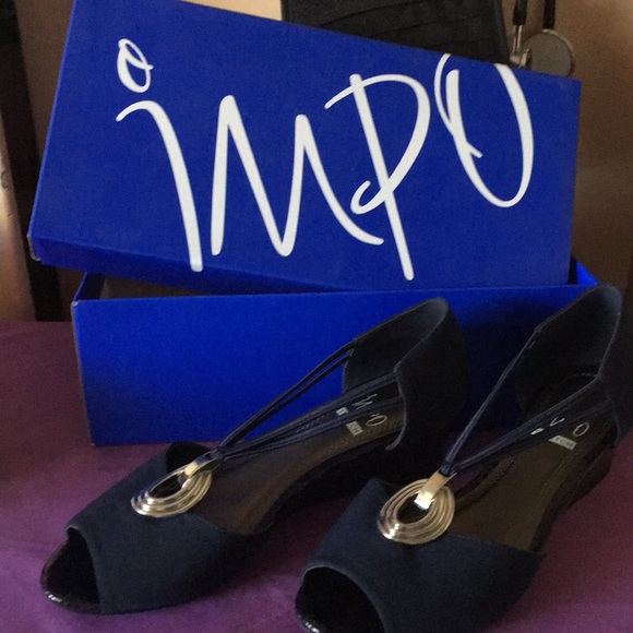 Brand new cute Impu shoes - Picture 1 of 3