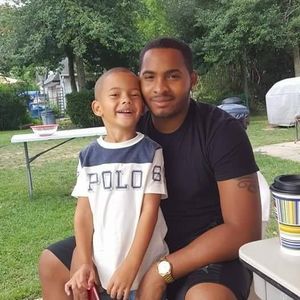 Meet your Posher, Carlos