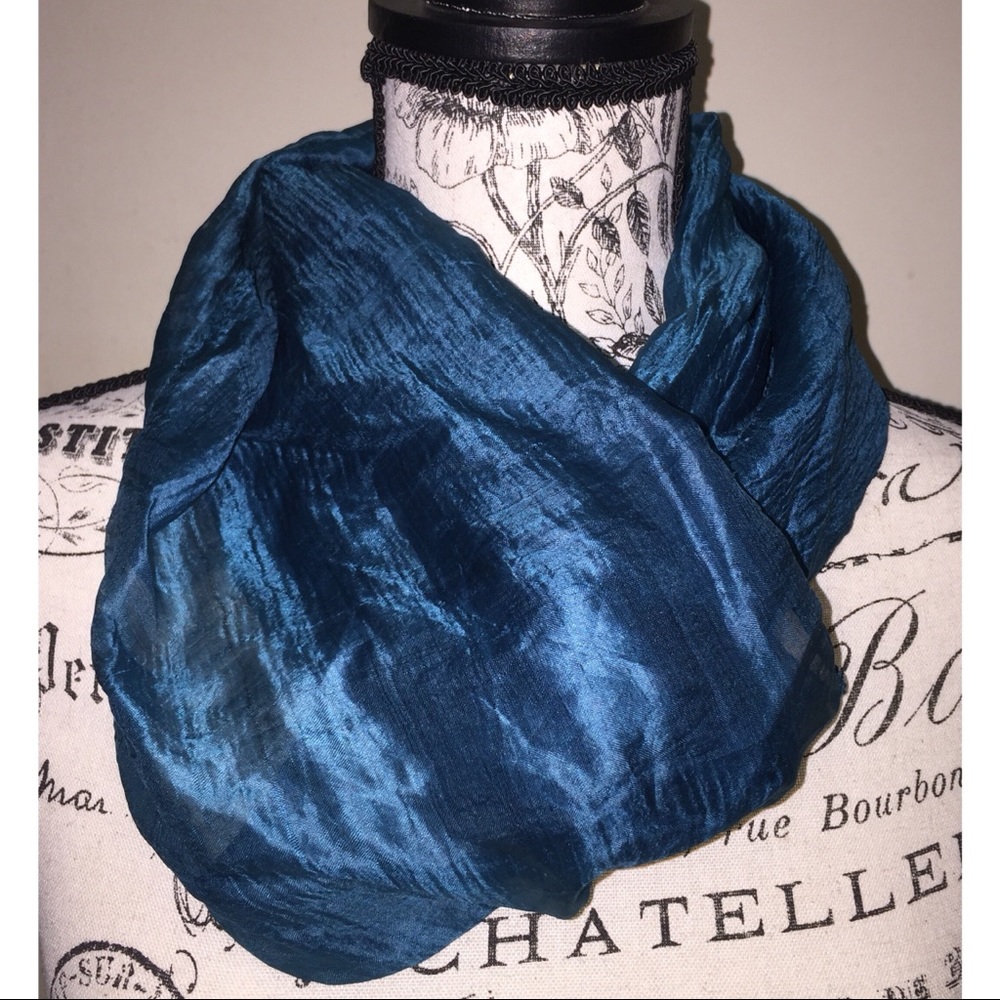 Beautiful Vintage Silk scarf