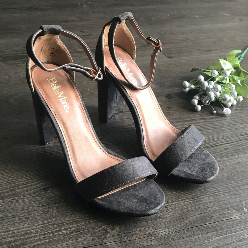 Beautiful 💕Grey Blocked Bella Marie Heels!✨
