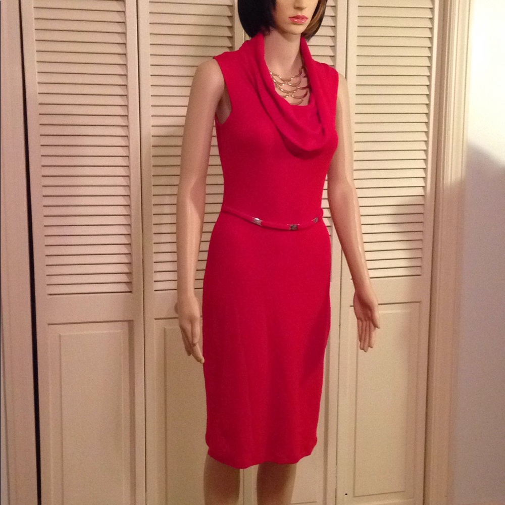 Dress - Picture 2 of 5