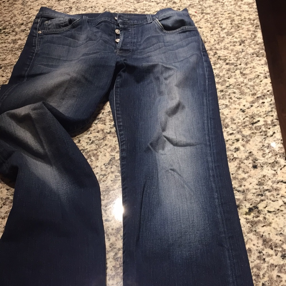 Seven for all mankind standard jeans