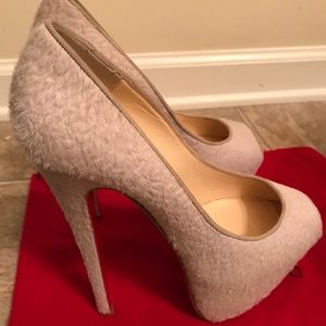 Authentic Christian Louboutin 120mm 39 1/2