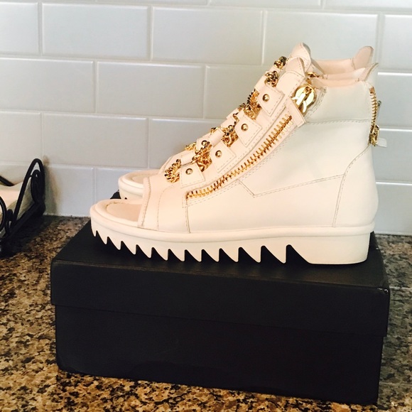 Authentic Giuseppe Zanotti Elma Sneakers - Size 39 - Picture 2 of 4