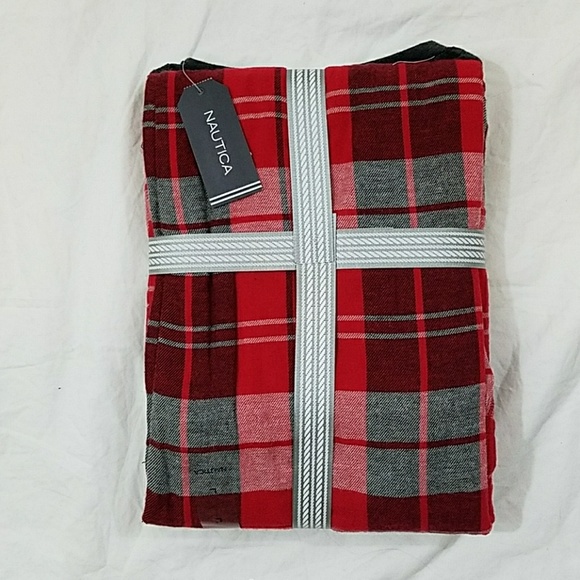 Nautica Men's Pajama Set - Picture 2 of 3