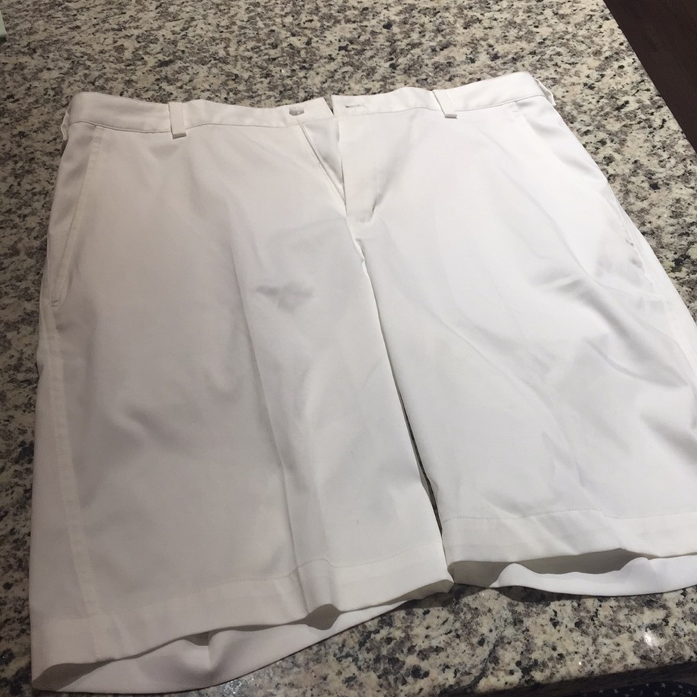 Nike dri fit golf shorts