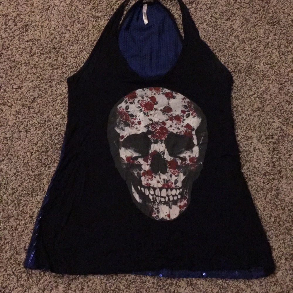 Skull and roses tank