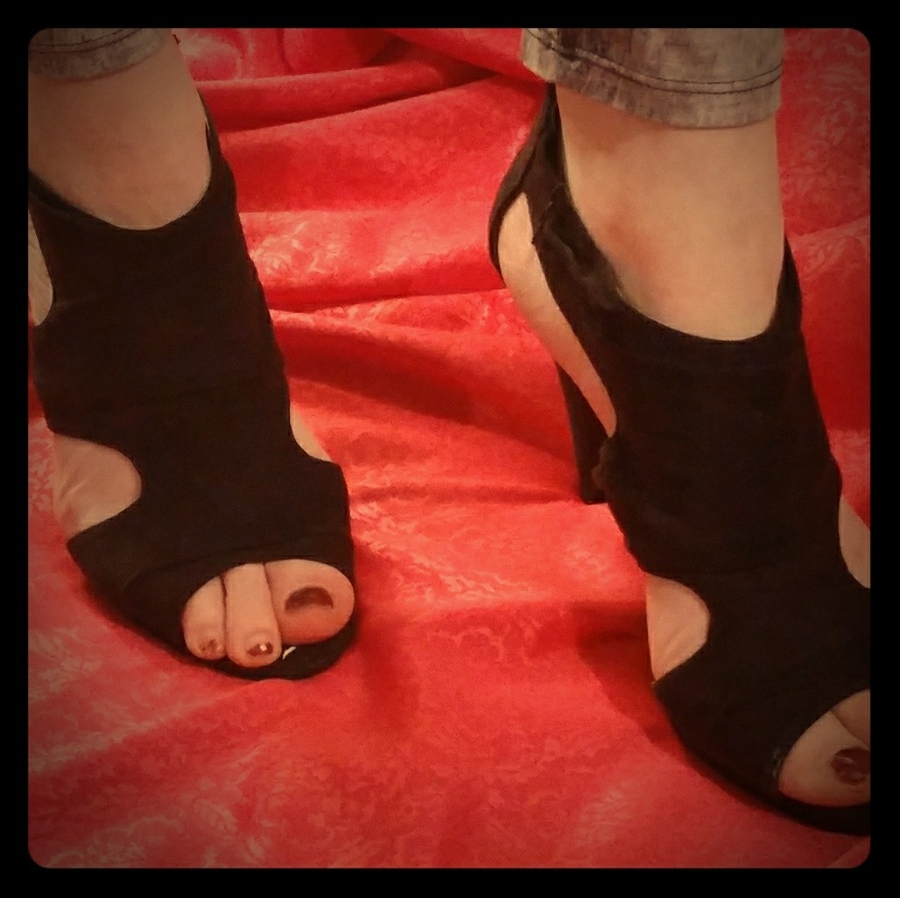 Black Strappy heels
