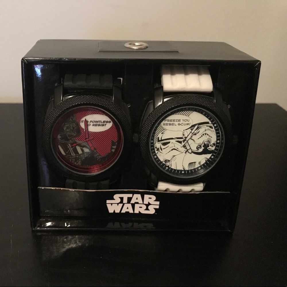 Star Wars pair of watches.