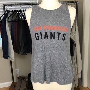 Giants Tank
