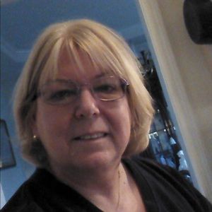 Meet your Posher, Beverly