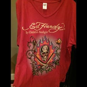 Men’s Ed Hardy V-neck short sleeve T-shirt