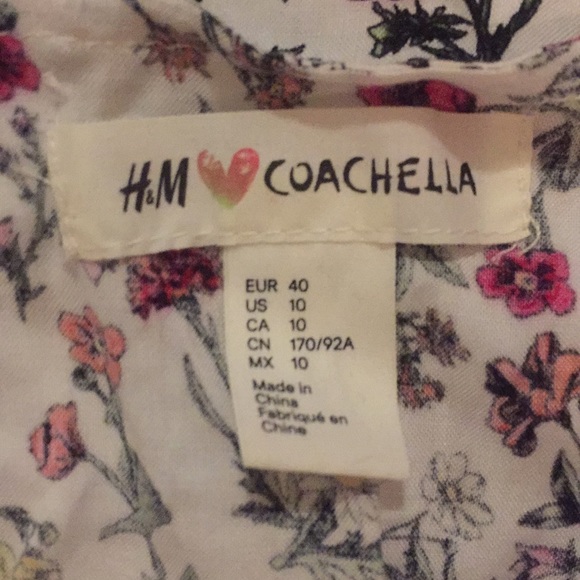 🌷🌼Floral H&M dress🌼🌺 - Picture 3 of 4