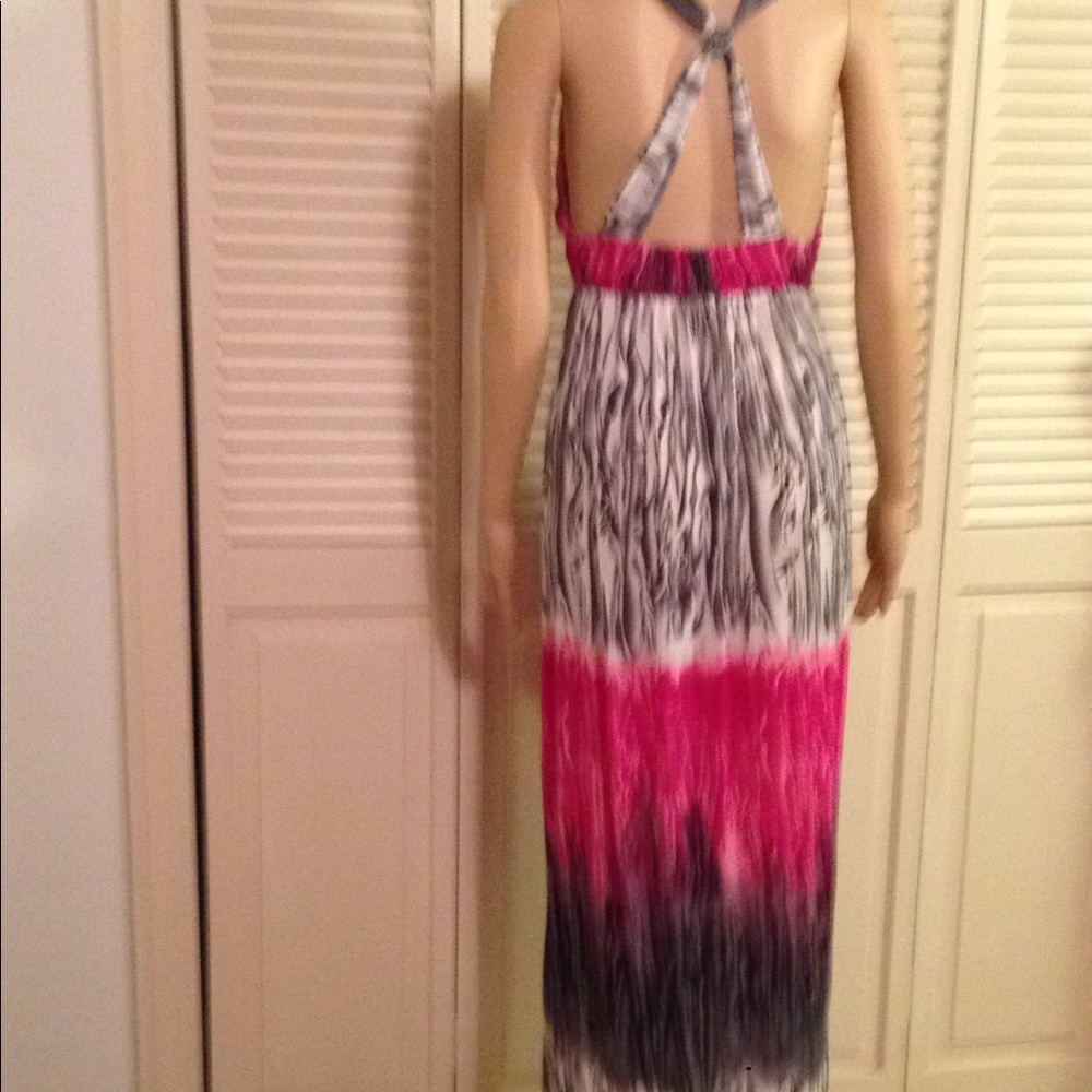 Dress - Picture 4 of 5