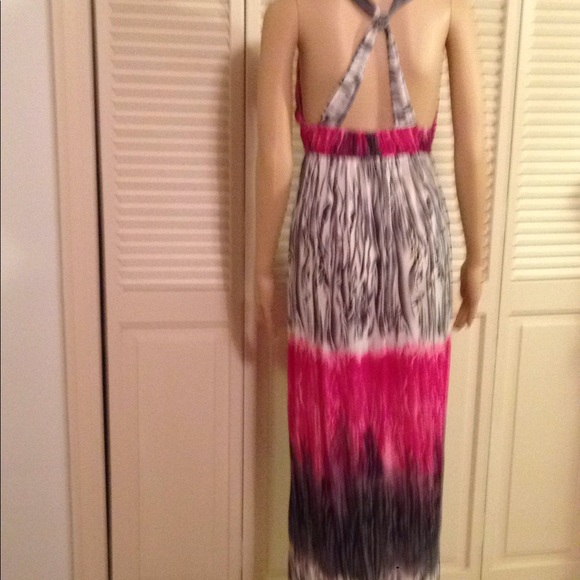 Dress - Picture 4 of 5