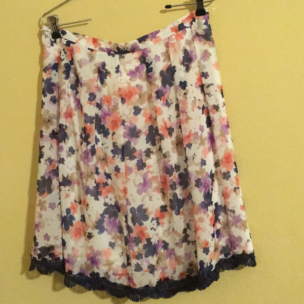 Women’s Jessica Simpson Floral Lined Skirt sz 12