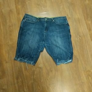 Boycut shorts