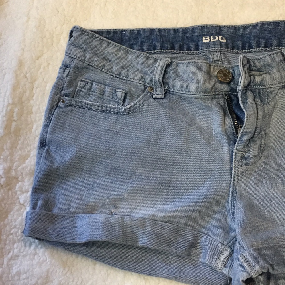 BDG MId-Rise Shortie