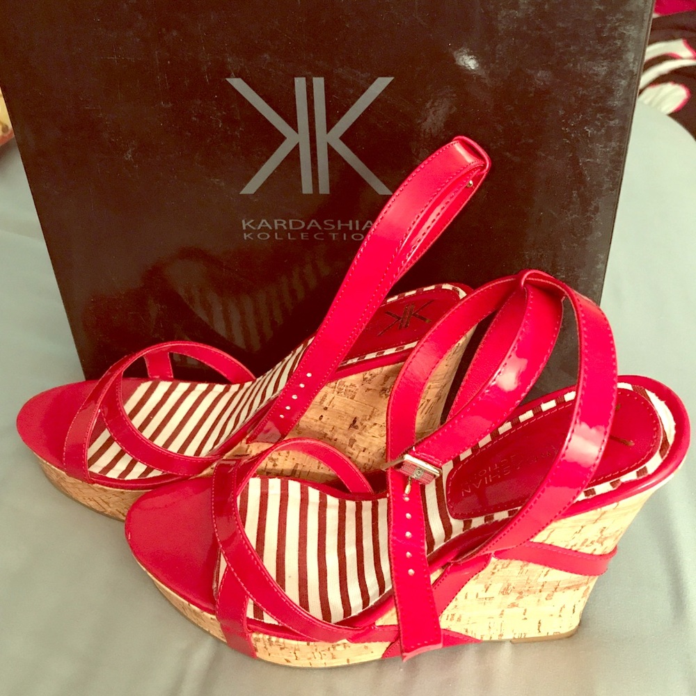 Wedge heels