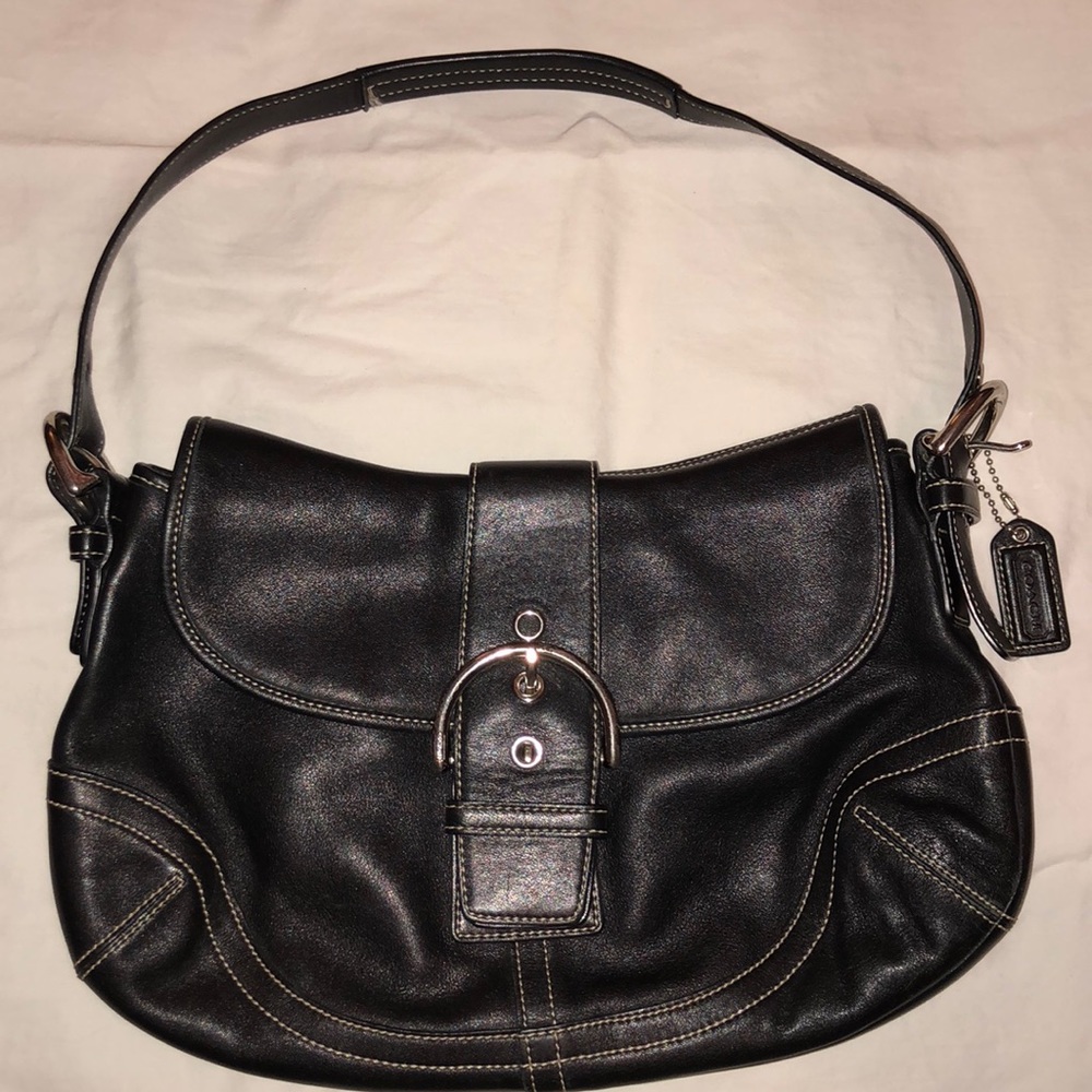 Class black COACH handbag