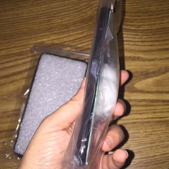 Adorable cat cases for iphone - Picture 4 of 6